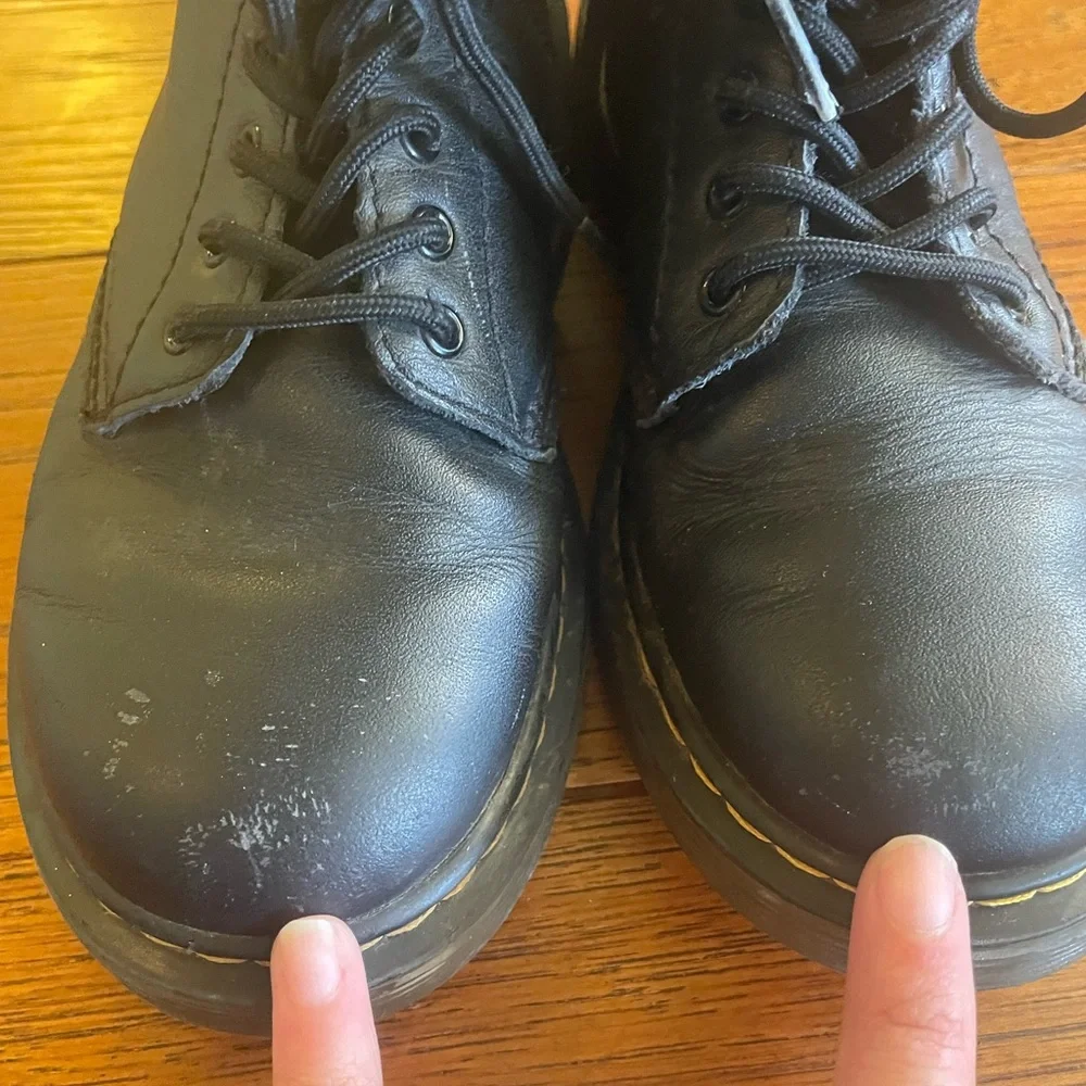 Dr. Martens 1460 J Kids Boots